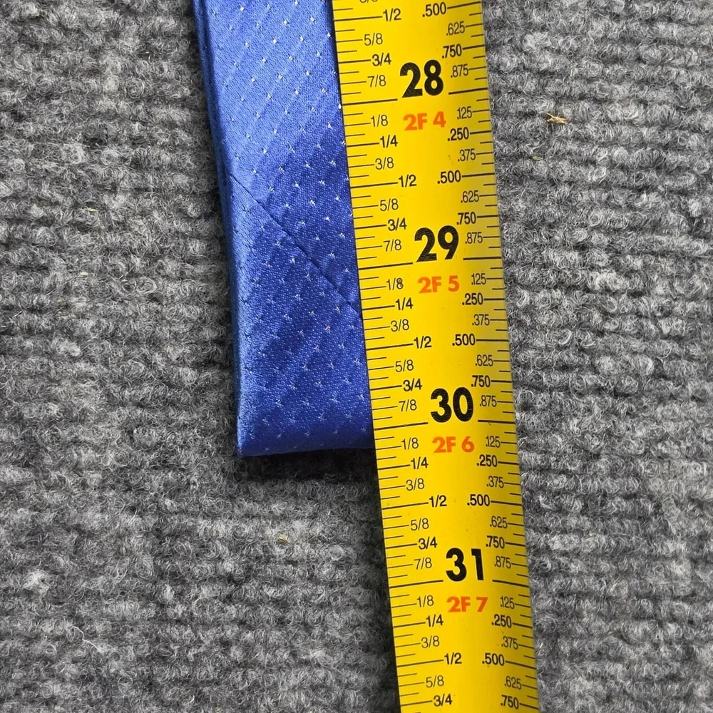 Donald J Trump Signature Collection Blue Dotted 100% Silk Mens Necktie Hand Made